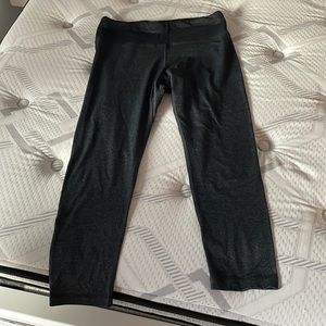 WORKOUT LEGGINGS